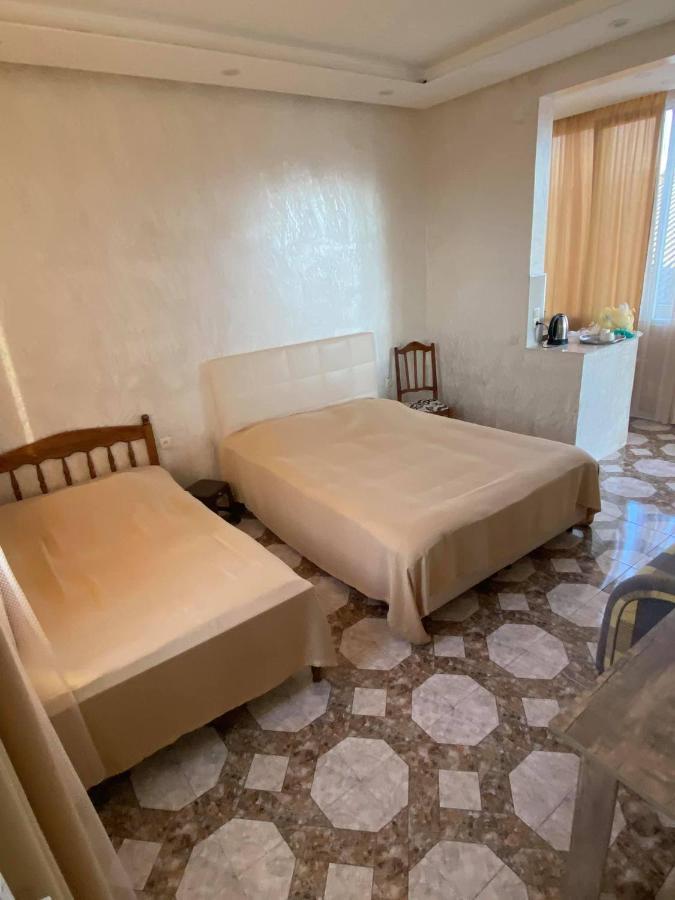 Guest House "Sulo" Kobuleti Exterior photo